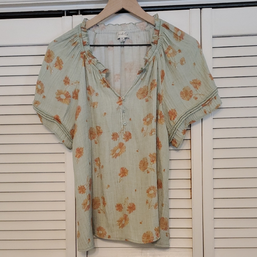 Wonderly Floral Ruffle Trim Top Green and Orange Popover, Size Petite Large